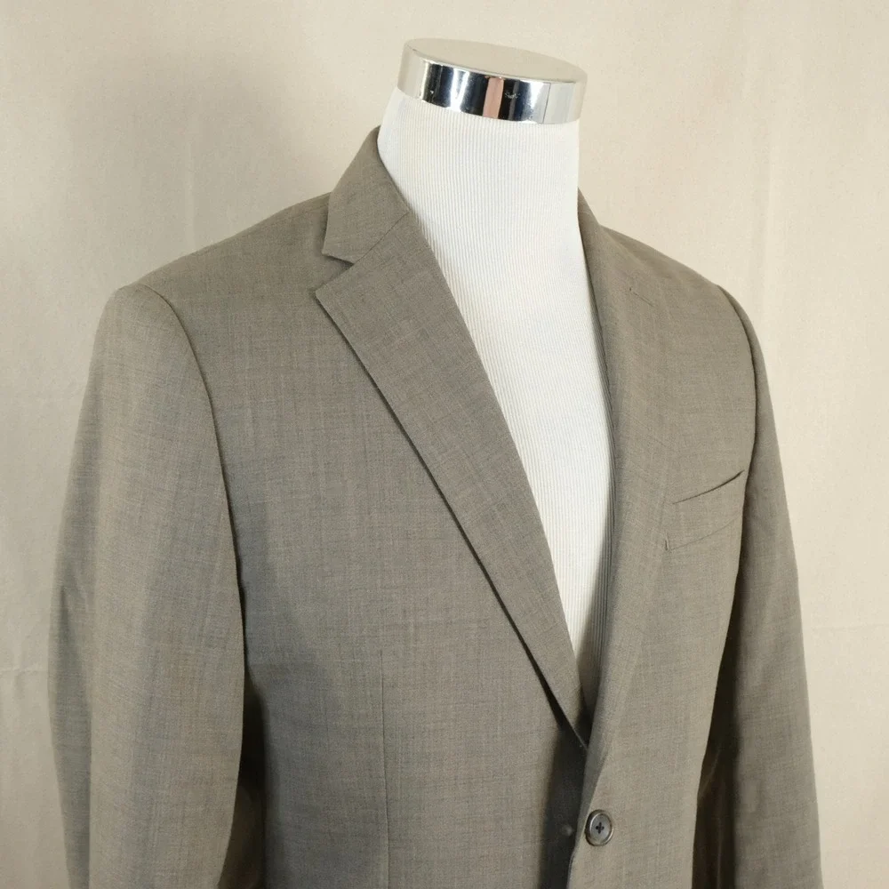 Banana Republic 38S Sport Coat 100% Wool Beige Two Button Double Vented